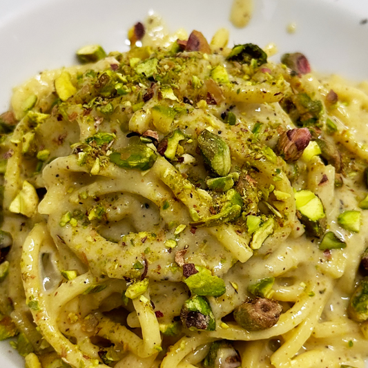 Cacio e Pepe con Pistacchio