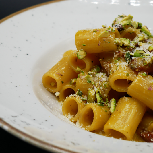 Carbonara con Pistacchio